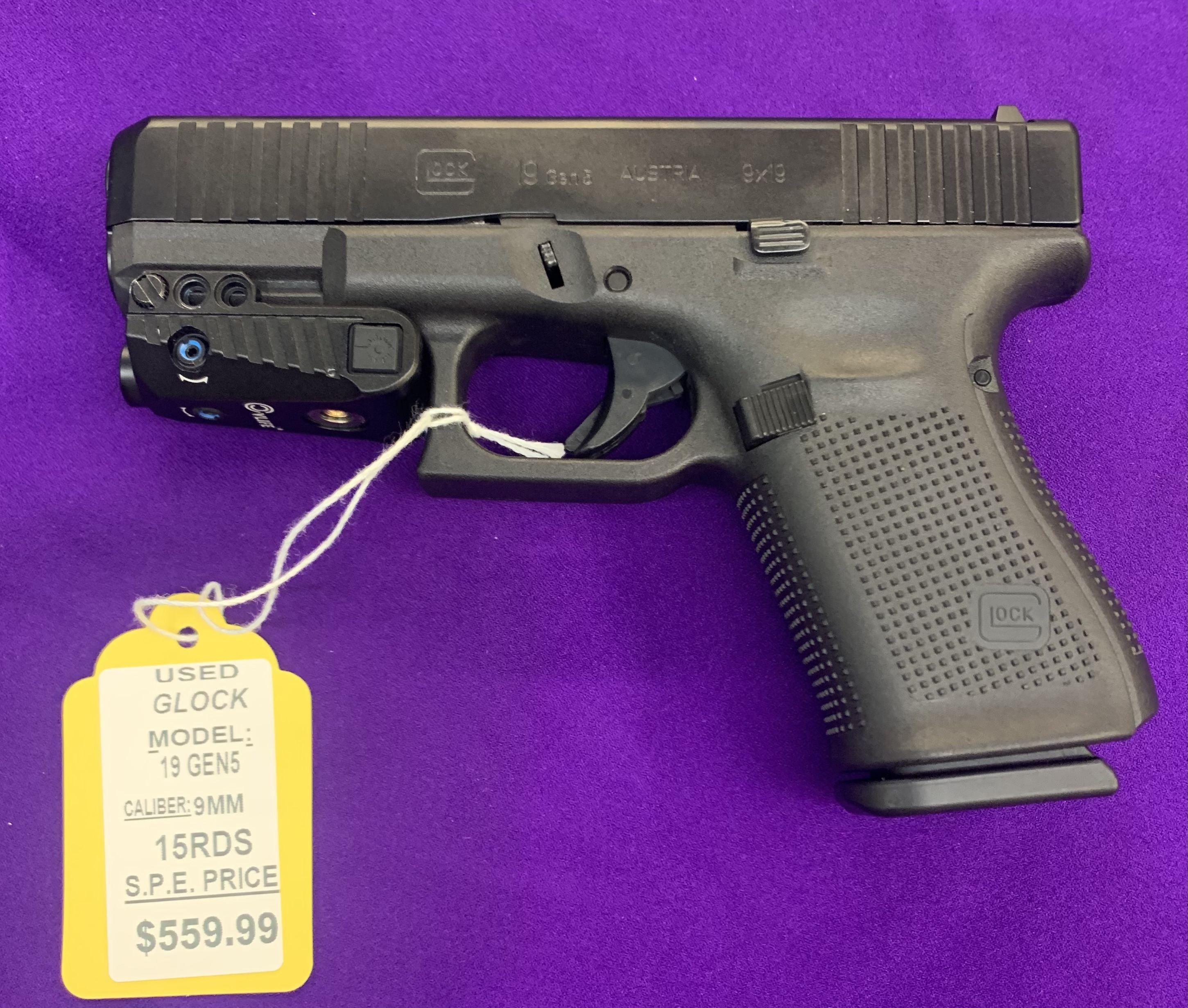 19 GEN 5 W/ GREEN LASER (USED)
