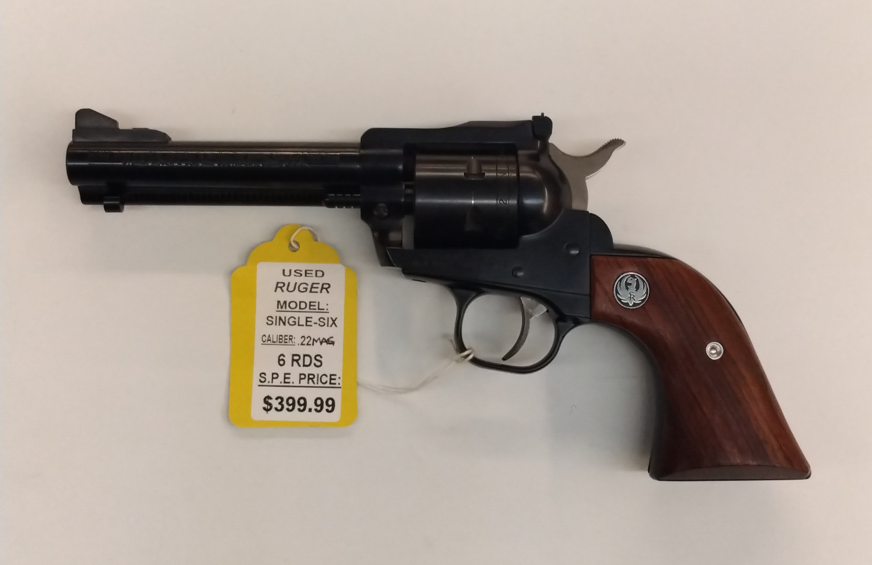 NEW MODEL SINGLE SIX BLK/WG (USED)