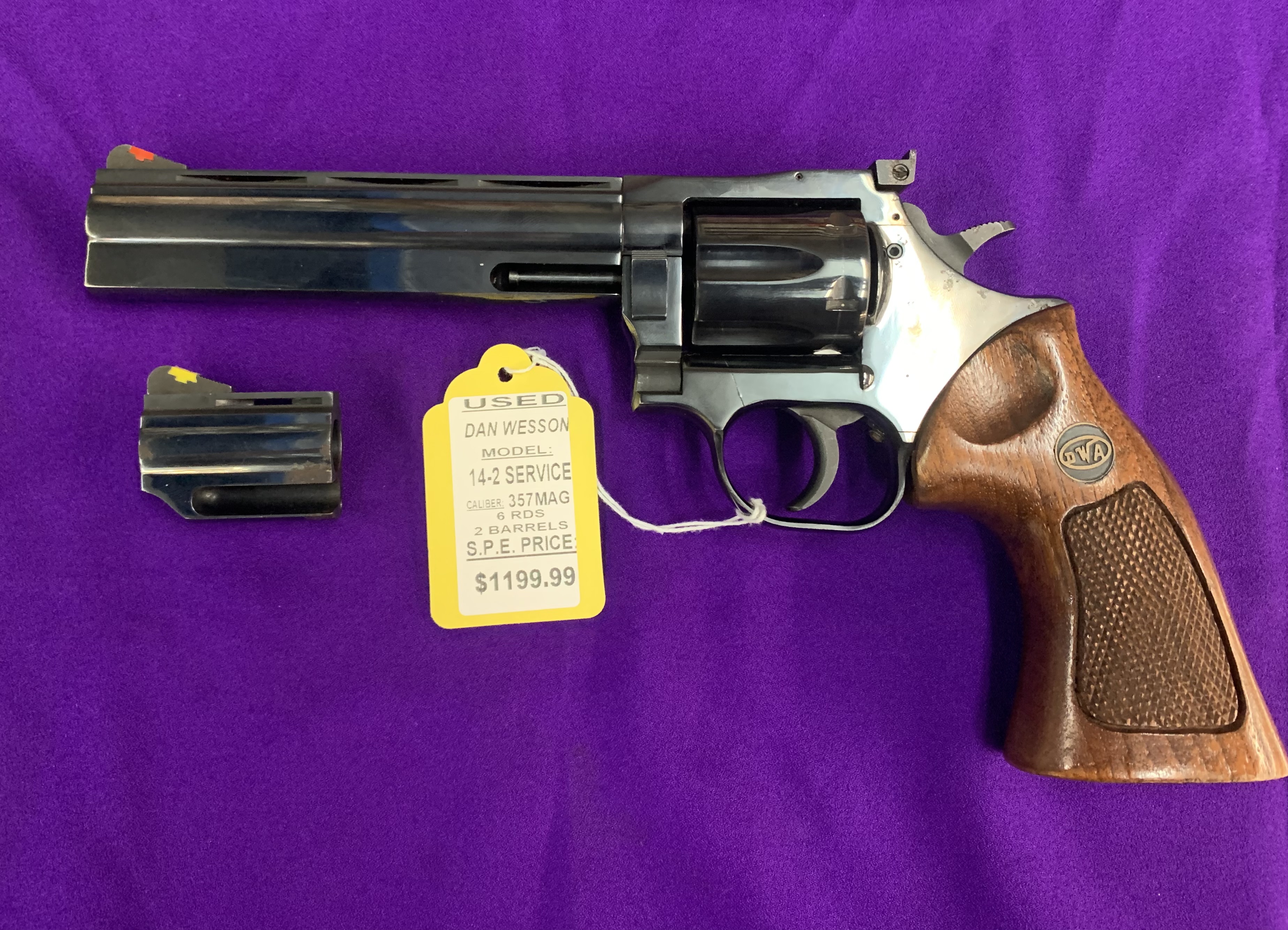 Dan Wesson 14-2 Service (USED)